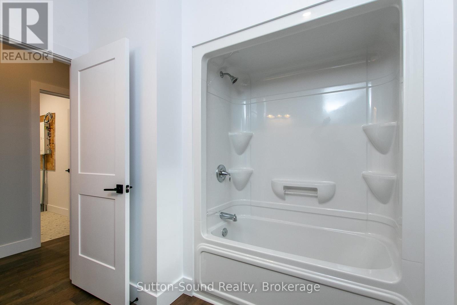 5 - 202 Queen Street W, South Bruce Peninsula, Ontario  N0H 1P0 - Photo 16 - X12494766