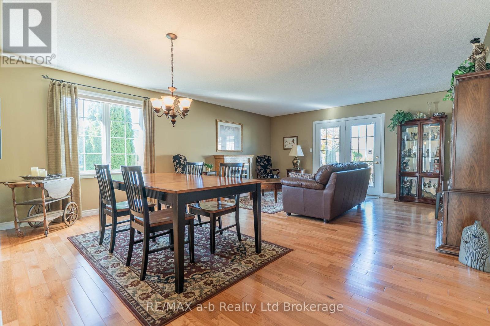 2 Balazs Court, Tillsonburg, Ontario  N4G 5V5 - Photo 14 - X12494764