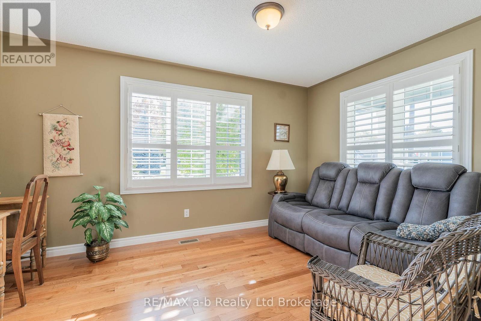 2 Balazs Court, Tillsonburg, Ontario  N4G 5V5 - Photo 18 - X12494764