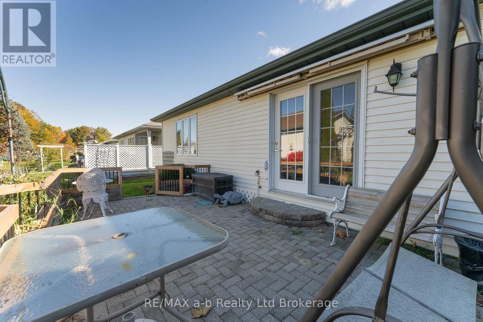 2 Balazs Court, Tillsonburg, Ontario  N4G 5V5 - Photo 26 - X12494764