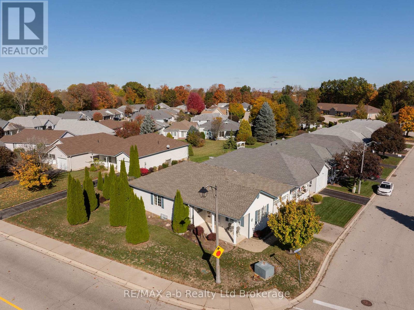 2 Balazs Court, Tillsonburg, Ontario  N4G 5V5 - Photo 33 - X12494764