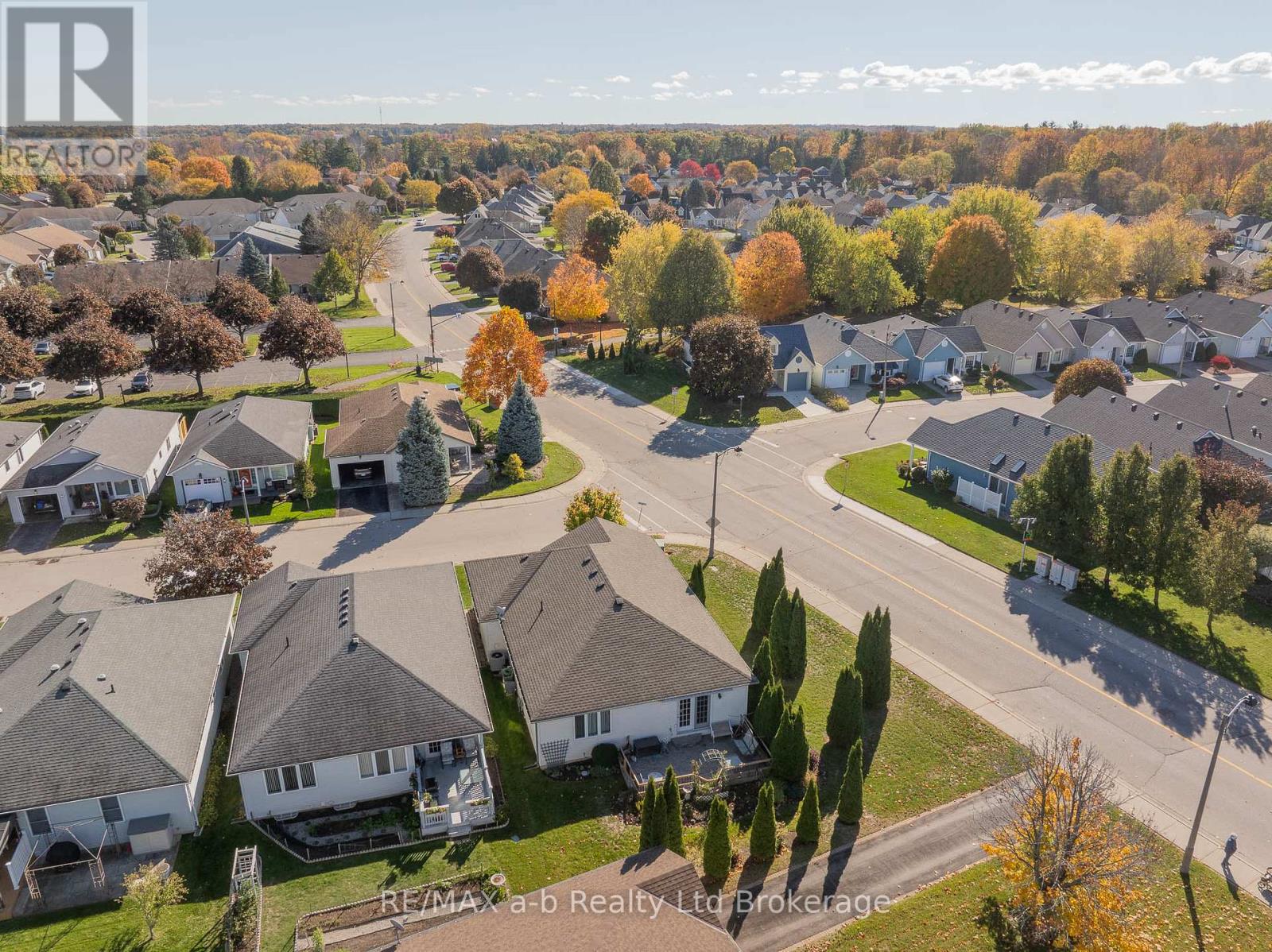 2 Balazs Court, Tillsonburg, Ontario  N4G 5V5 - Photo 37 - X12494764