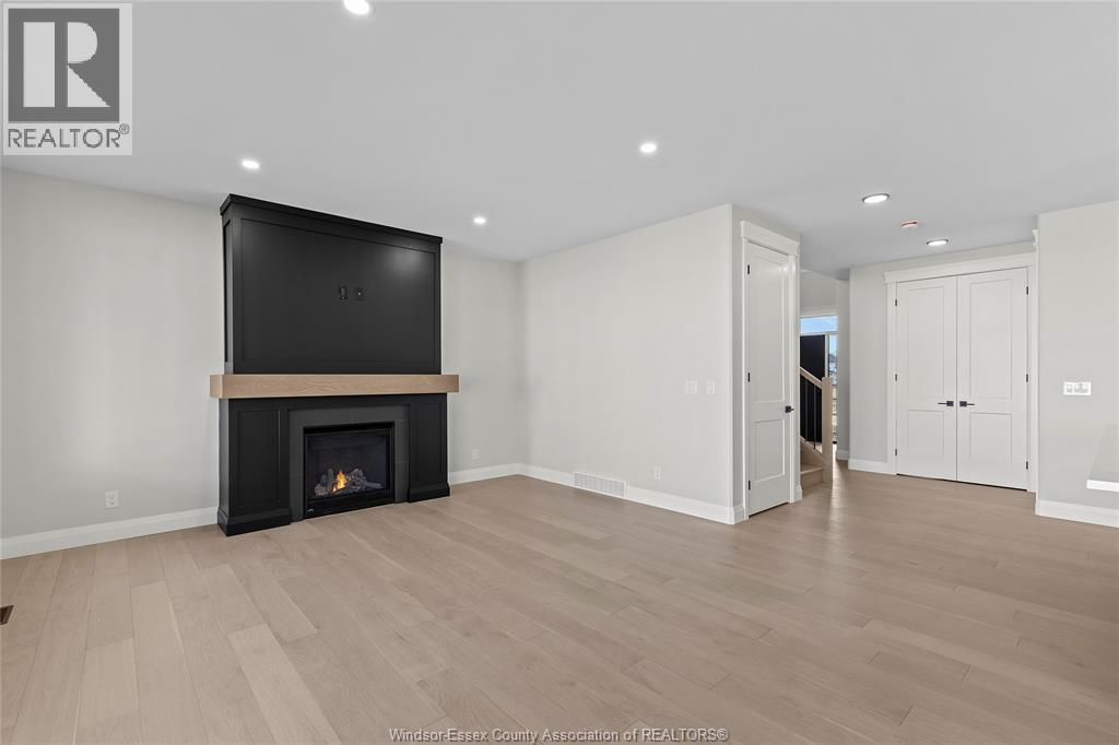 663 Linden, Lakeshore, Ontario  N0R 1A0 - Photo 7 - 25027645