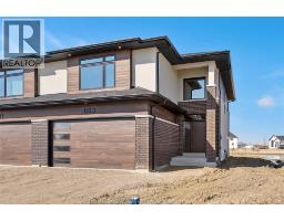 663 LINDEN, Lakeshore, Ontario