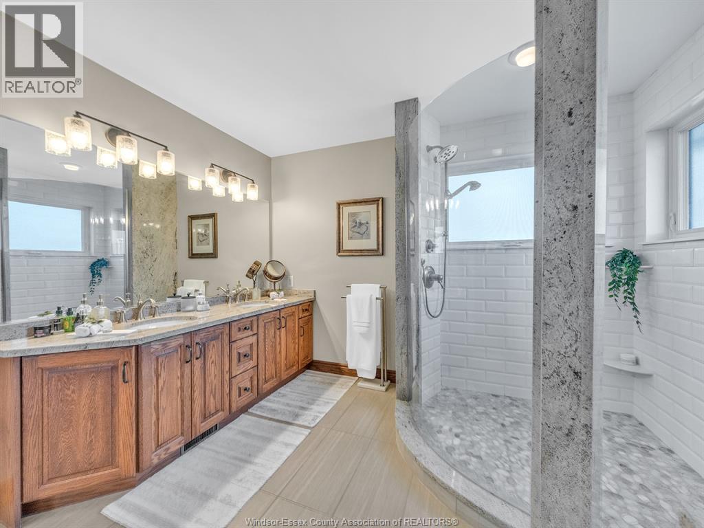 512 Cambridge Court, Tecumseh, Ontario  N8N 4B4 - Photo 26 - 25027554