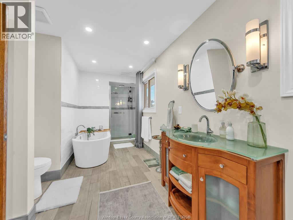 512 Cambridge Court, Tecumseh, Ontario  N8N 4B4 - Photo 29 - 25027554