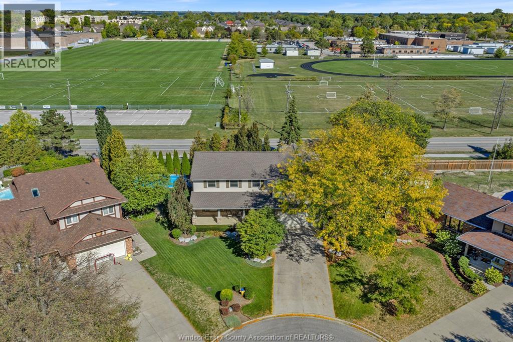 512 Cambridge Court, Tecumseh, Ontario  N8N 4B4 - Photo 47 - 25027554