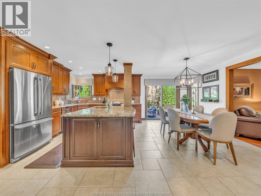 512 Cambridge Court, Tecumseh, Ontario  N8N 4B4 - Photo 8 - 25027554