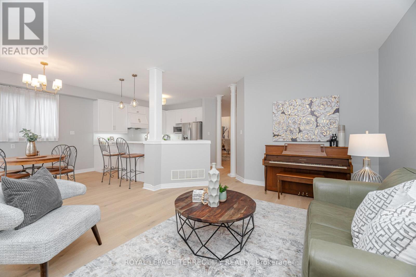 43 Black Walnut Drive, Markham, Ontario  L3S 4B9 - Photo 19 - N12494240