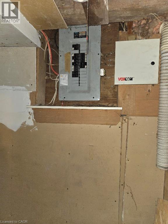 160 Sanford Avenue N, Hamilton, Ontario  L8L 5Z7 - Photo 2 - 40784461