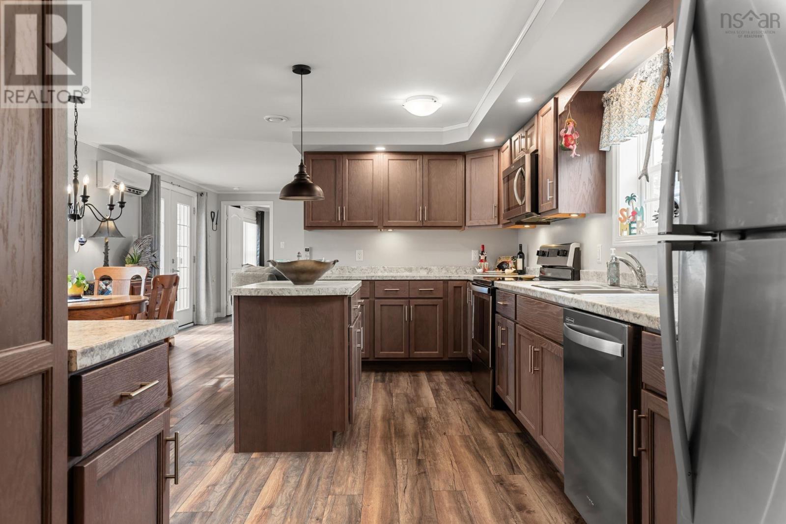 35 Eighth Street, Lucasville, Nova Scotia  B4B 1R5 - Photo 7 - 202521697