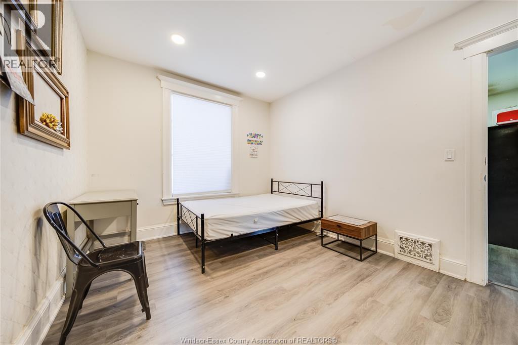 560 Chatham Street, Windsor, Ontario  N9A 5N2 - Photo 19 - 25027222