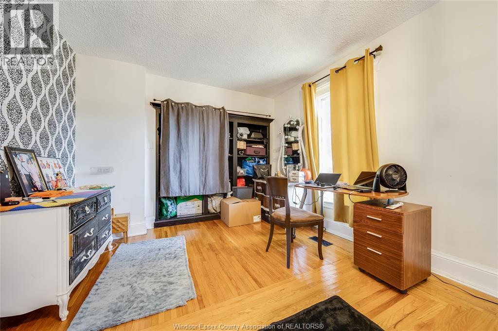 560 Chatham Street, Windsor, Ontario  N9A 5N2 - Photo 23 - 25027222