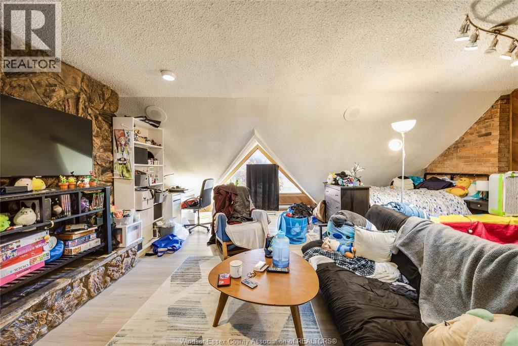 560 Chatham Street, Windsor, Ontario  N9A 5N2 - Photo 26 - 25027222