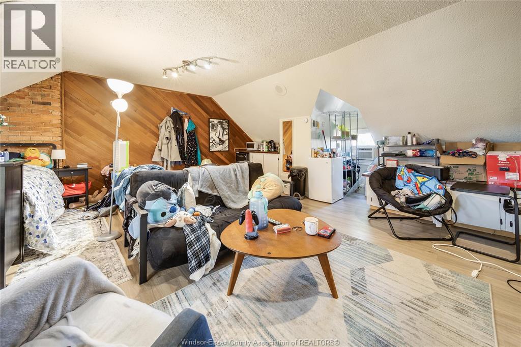 560 Chatham Street, Windsor, Ontario  N9A 5N2 - Photo 28 - 25027222