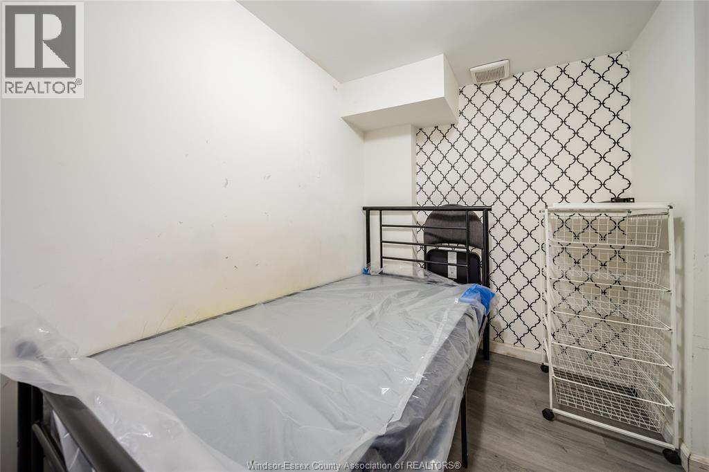 560 Chatham Street, Windsor, Ontario  N9A 5N2 - Photo 30 - 25027222