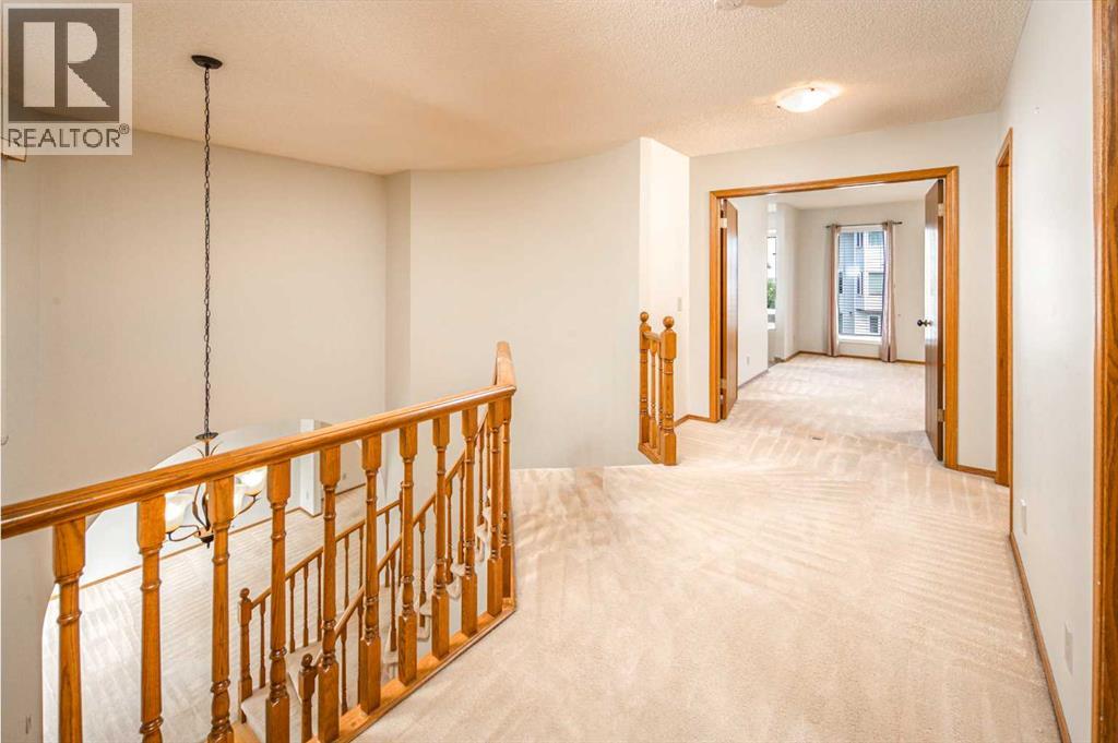 67 Edgebrook Way Nw, Calgary, Alberta  T3A 4L8 - Photo 16 - A2245136