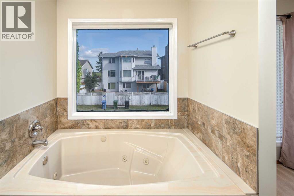 67 Edgebrook Way Nw, Calgary, Alberta  T3A 4L8 - Photo 24 - A2245136