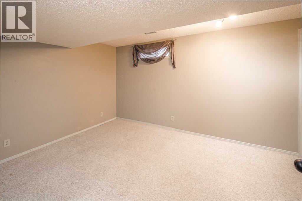 67 Edgebrook Way Nw, Calgary, Alberta  T3A 4L8 - Photo 27 - A2245136