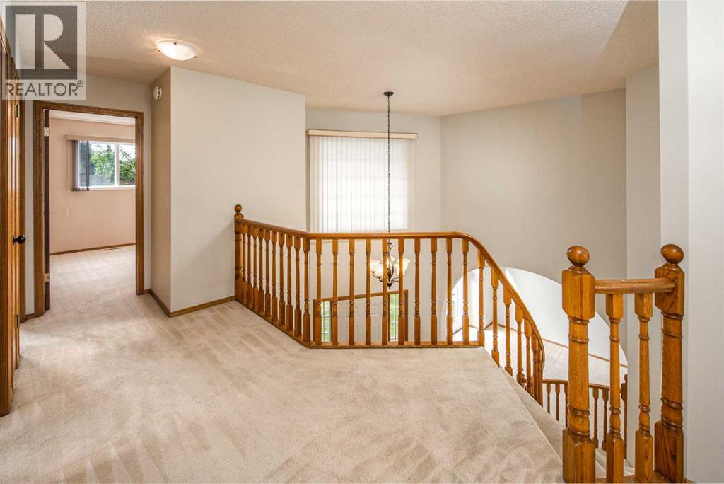 67 Edgebrook Way Nw, Calgary, Alberta  T3A 4L8 - Photo 17 - A2245136