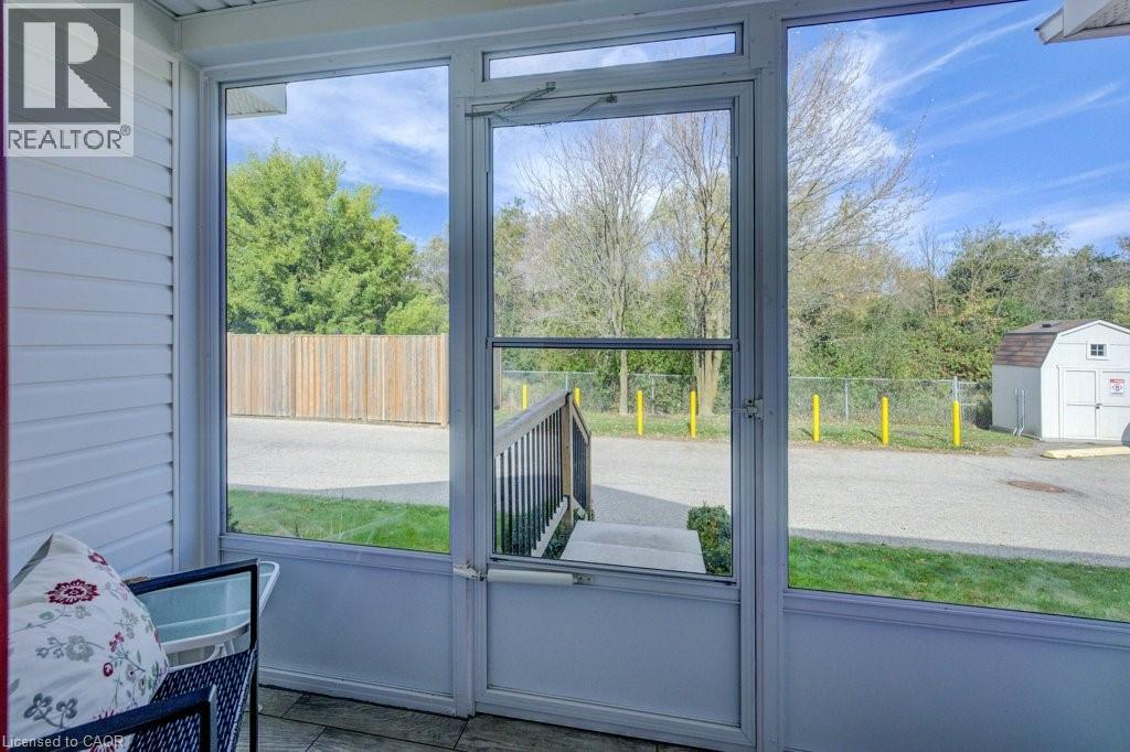 128 Wesley Crescent, Waterloo, Ontario  N2J 4G8 - Photo 6 - 40776689