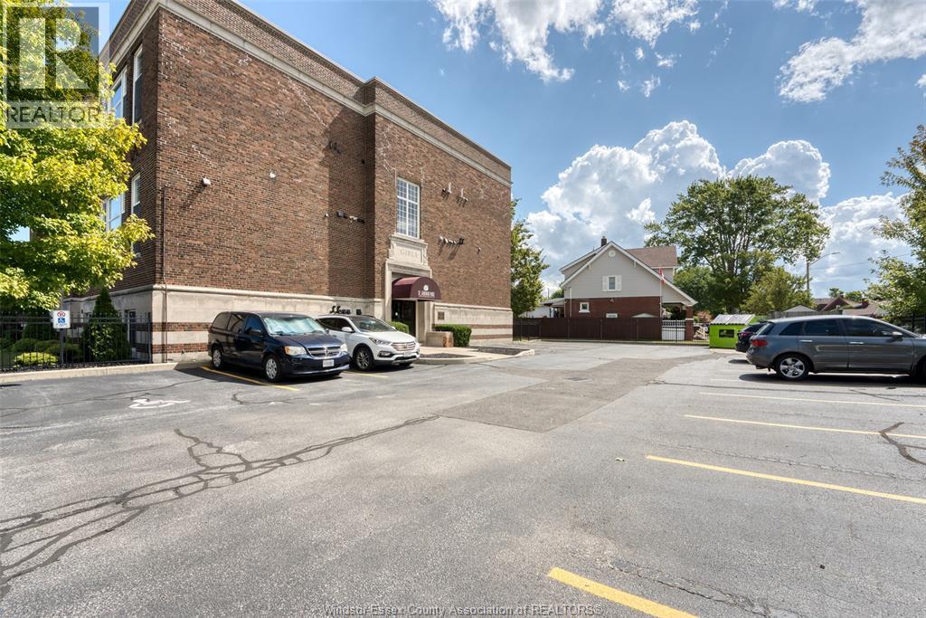 647 Irvine Unit# 305, Windsor, Ontario  N8X 2T4 - Photo 24 - 25027646