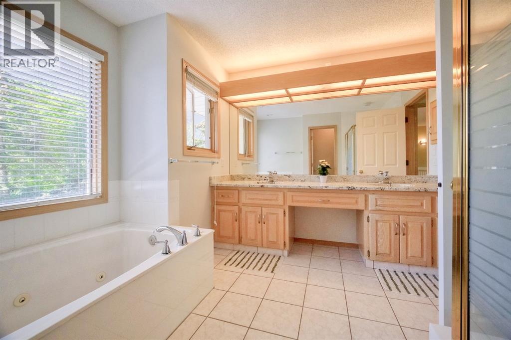 47 Hampshire Grove Nw, Calgary, Alberta  T2W 5Y2 - Photo 31 - A2264514