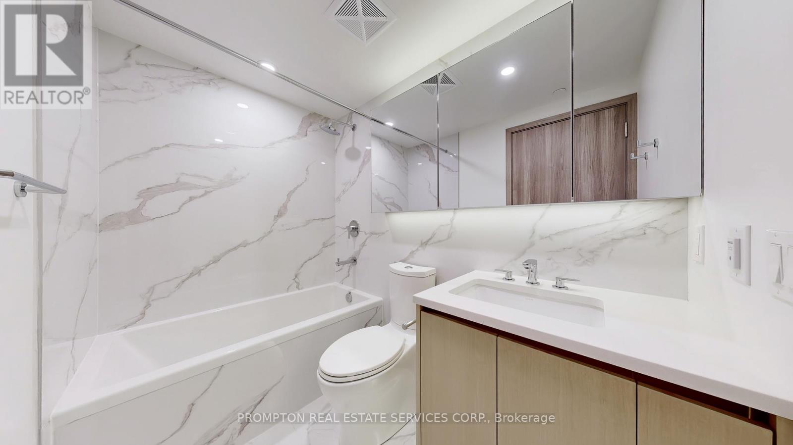 515 - 1 Concord Cityplace Way, Toronto, Ontario  M5V 0X3 - Photo 24 - C12494686