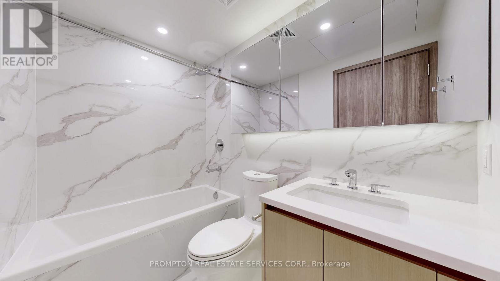 515 - 1 Concord Cityplace Way, Toronto, Ontario  M5V 0X3 - Photo 33 - C12494686