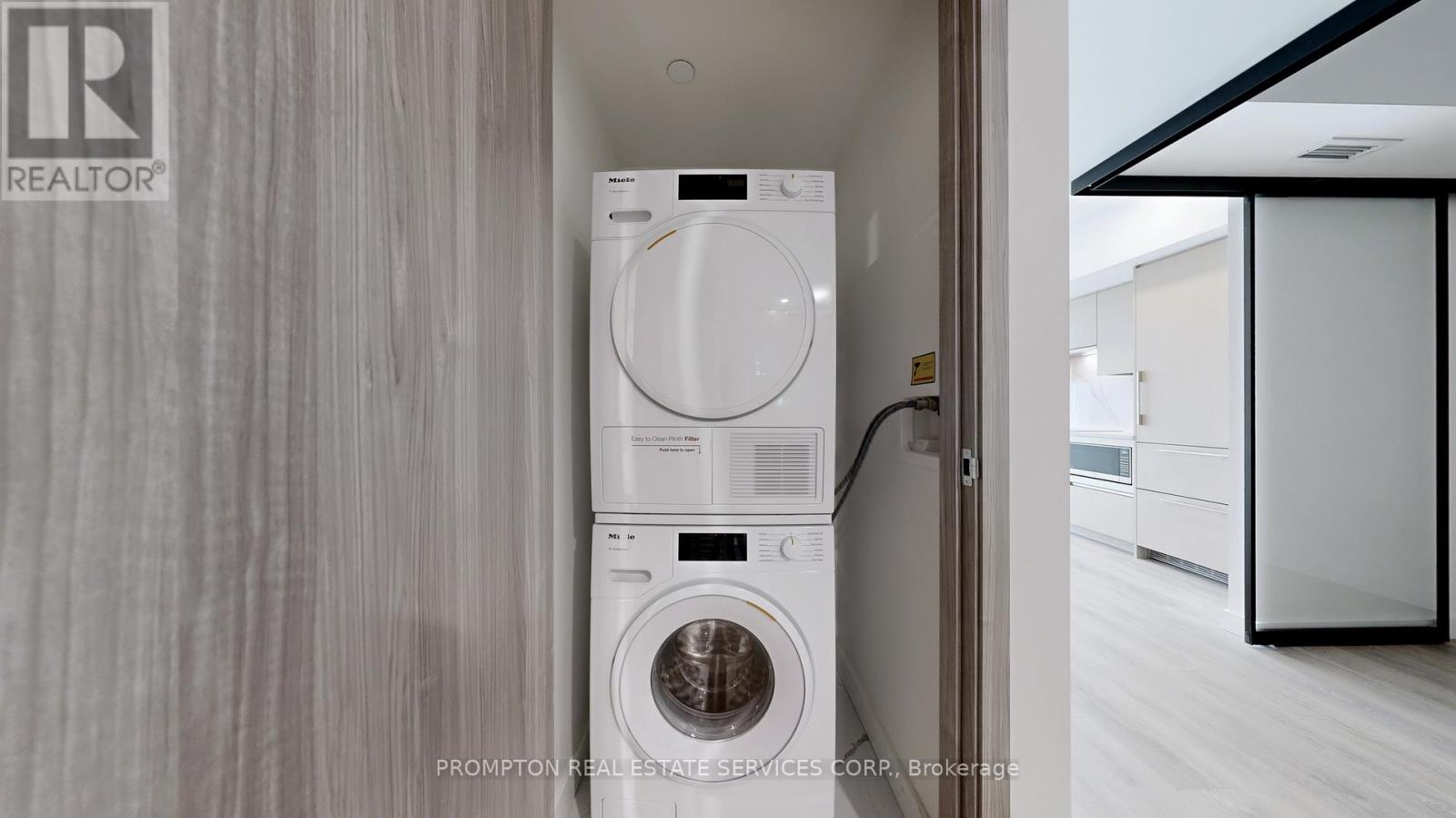 515 - 1 Concord Cityplace Way, Toronto, Ontario  M5V 0X3 - Photo 34 - C12494686