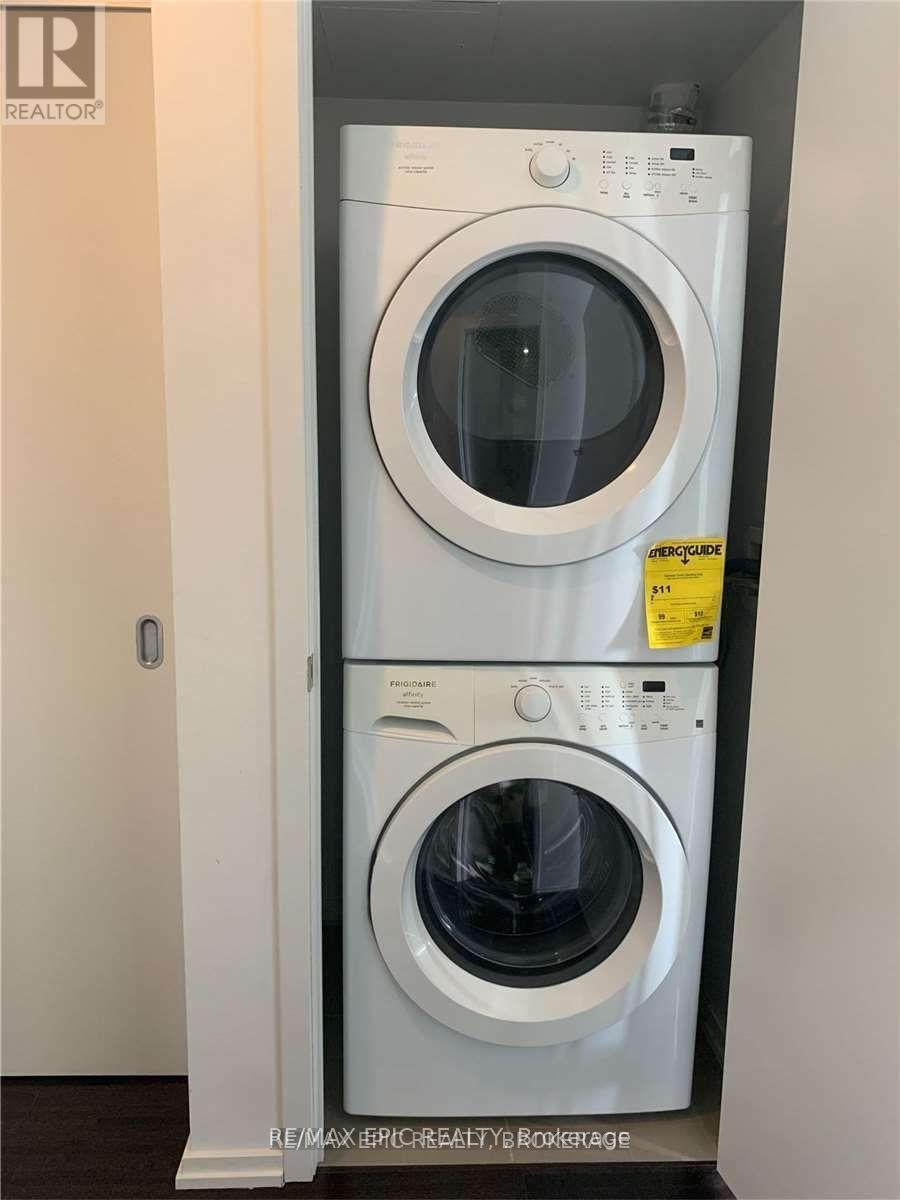 2703 - 75 St Nicholas Street, Toronto, Ontario  M4Y 0A5 - Photo 11 - C12494716