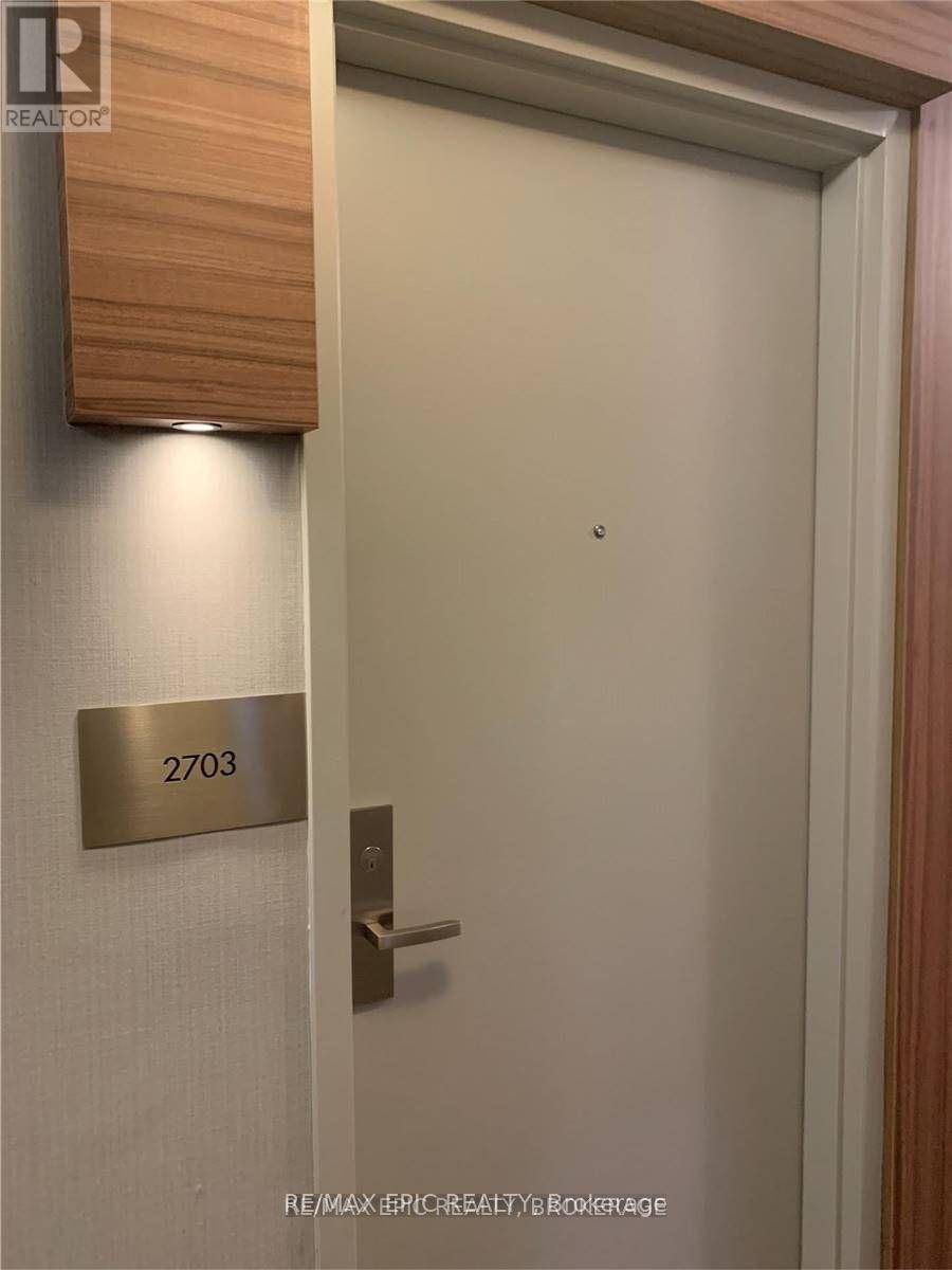 2703 - 75 St Nicholas Street, Toronto, Ontario  M4Y 0A5 - Photo 12 - C12494716