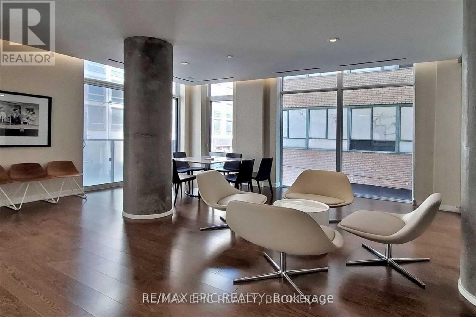 2703 - 75 St Nicholas Street, Toronto, Ontario  M4Y 0A5 - Photo 25 - C12494716