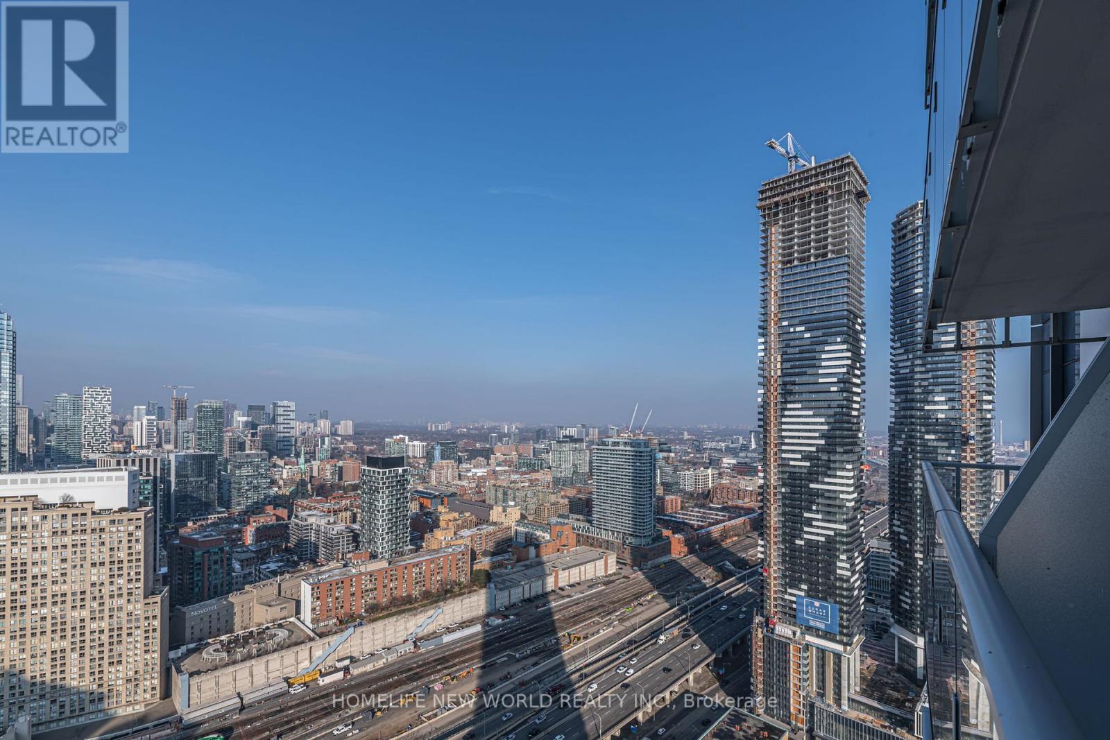 3906 - 28 Freeland Street, Toronto, Ontario  M5E 0E3 - Photo 16 - C12494756