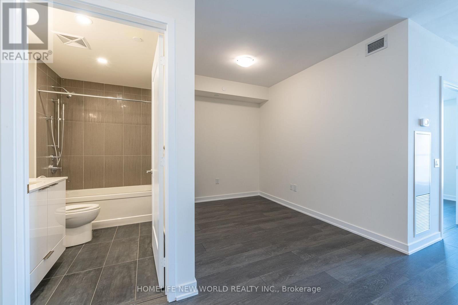 3906 - 28 Freeland Street, Toronto, Ontario  M5E 0E3 - Photo 7 - C12494756