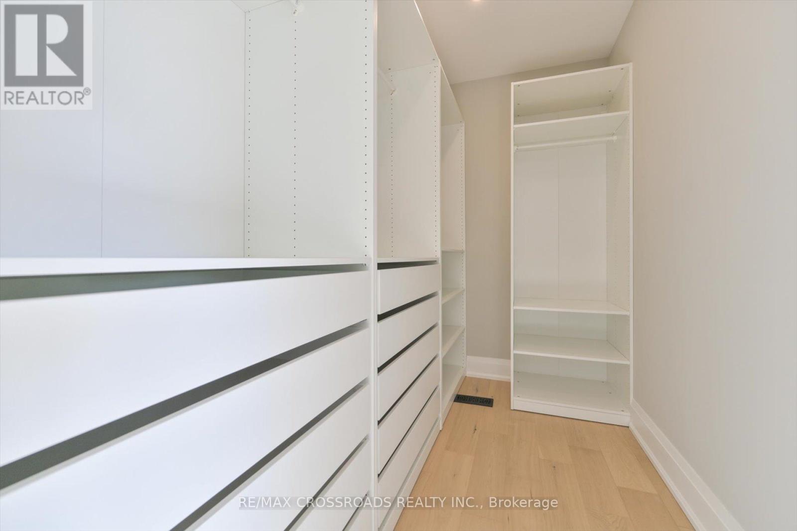 84 Westbourne Avenue, Toronto, Ontario  M1L 2Y5 - Photo 17 - E12494702