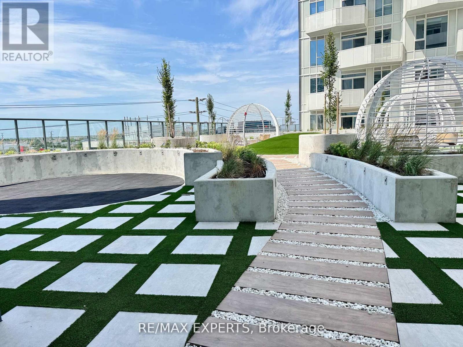 605 - 474 Caldari Road, Vaughan, Ontario  L4K 0R5 - Photo 28 - N12452023