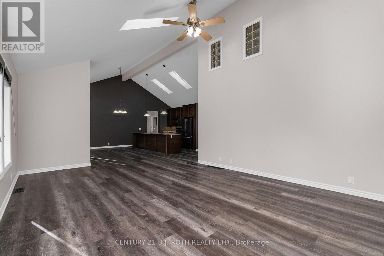 7333 Davy Drive, Ramara, Ontario  L0K 2B0 - Photo 18 - S12493298