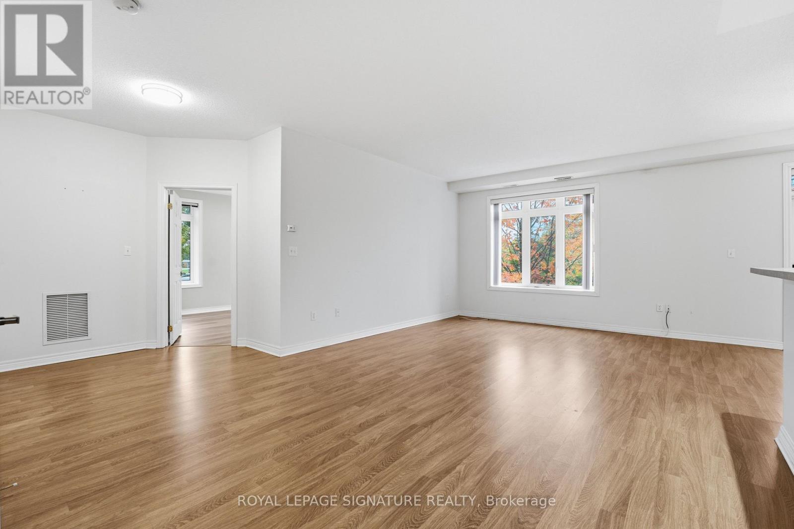 204 - 443 Centennial Forest Drive, Milton (Tm Timberlea), Ontario  L9T 6A1 - Photo 5 - W12491602