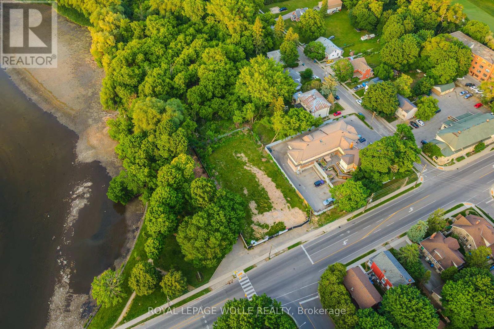7 - 180 Gordon Street, Guelph (Dovercliffe Park/old University), Ontario  N1G 1X1 - Photo 13 - X12476590