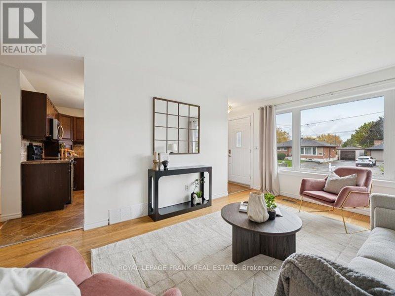 404 Conant Street, Oshawa, Ontario L1H 3S6 - Photo 11 - E12494668