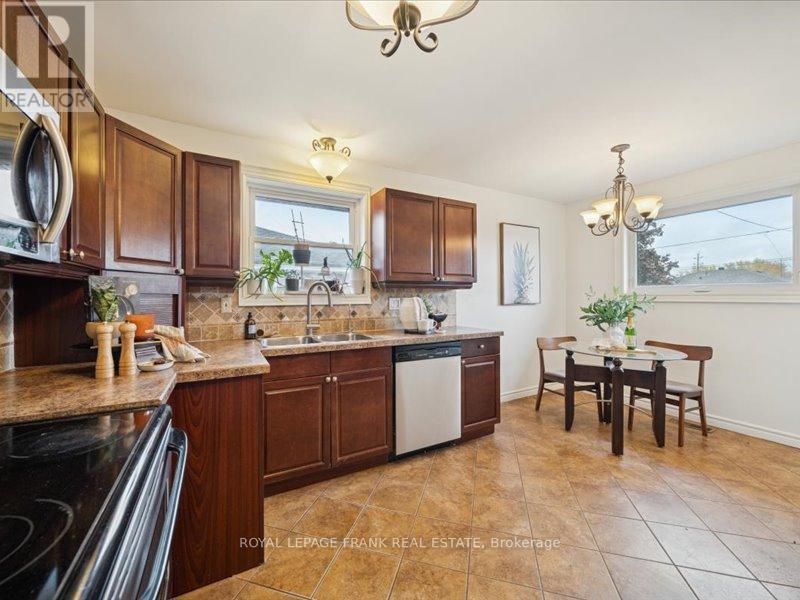 404 Conant Street, Oshawa, Ontario L1H 3S6 - Photo 14 - E12494668