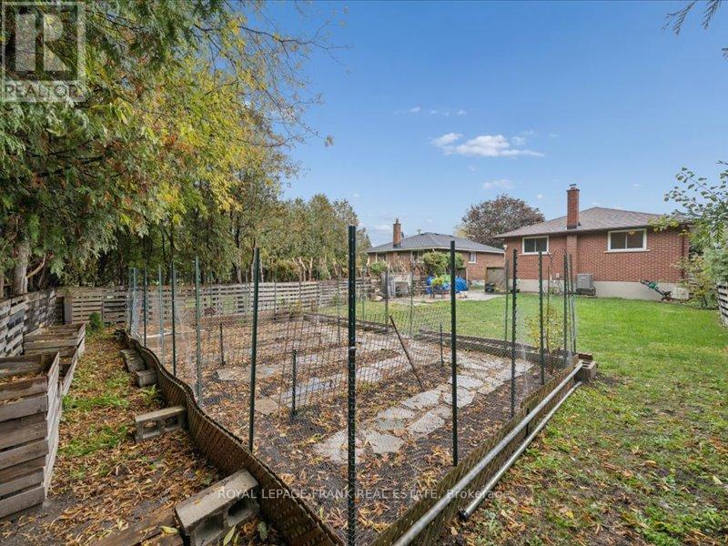 404 Conant Street, Oshawa, Ontario L1H 3S6 - Photo 50 - E12494668