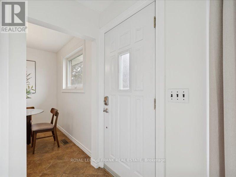 404 Conant Street, Oshawa, Ontario L1H 3S6 - Photo 7 - E12494668