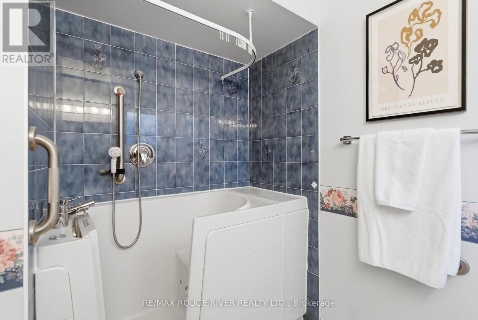 28 Adams Court, Uxbridge, Ontario  L9P 1G2 - Photo 17 - N12493186