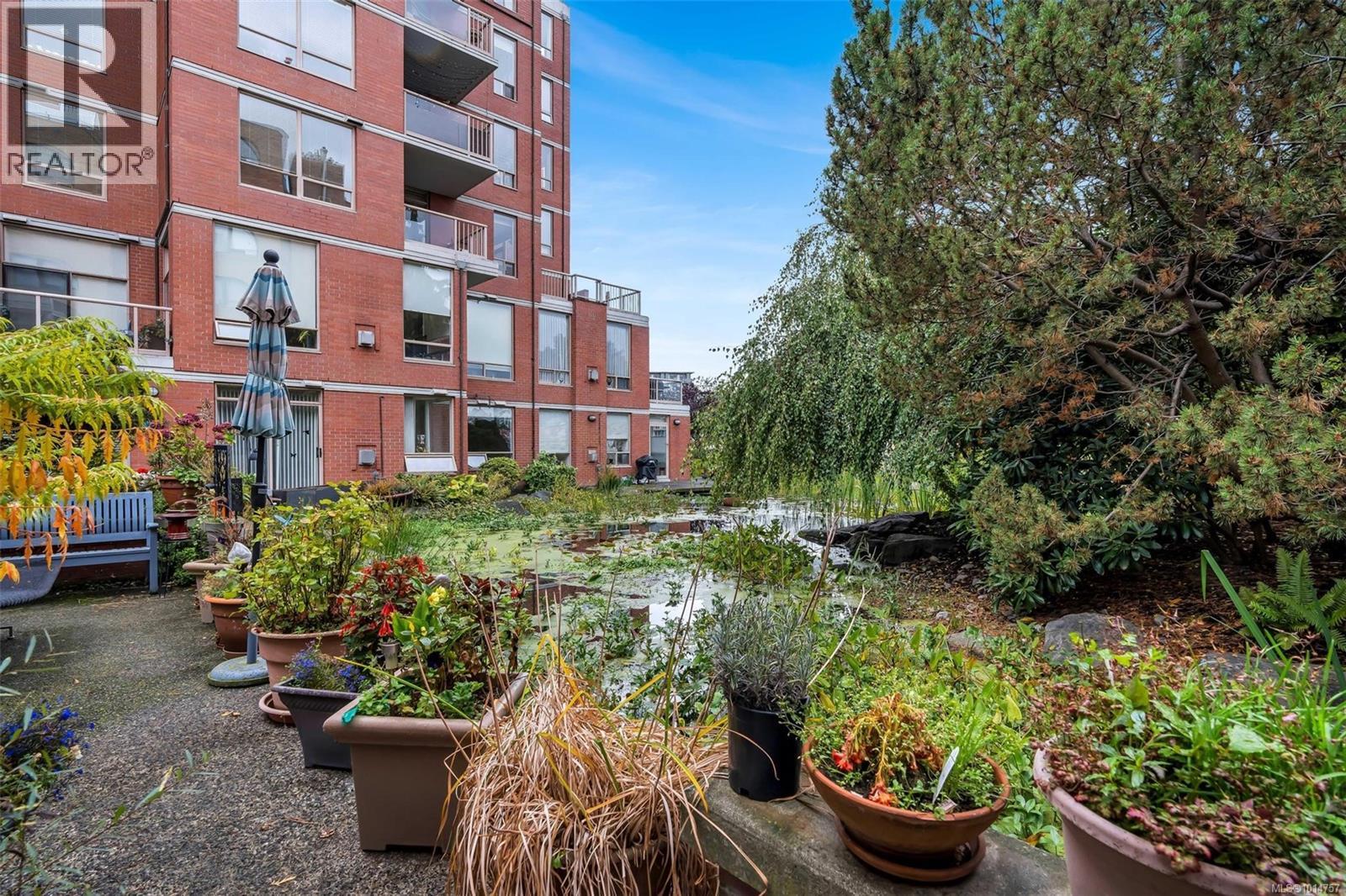 105 636 Montreal St, Victoria, British Columbia  V8V 4Y1 - Photo 42 - 1014757