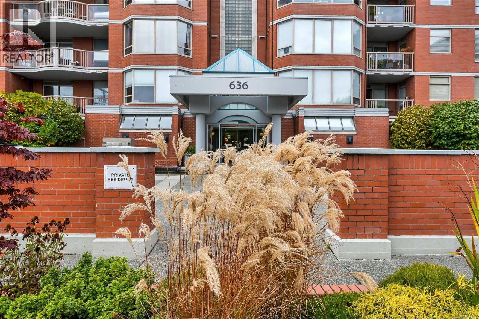 105 636 Montreal St, Victoria, British Columbia  V8V 4Y1 - Photo 73 - 1014757