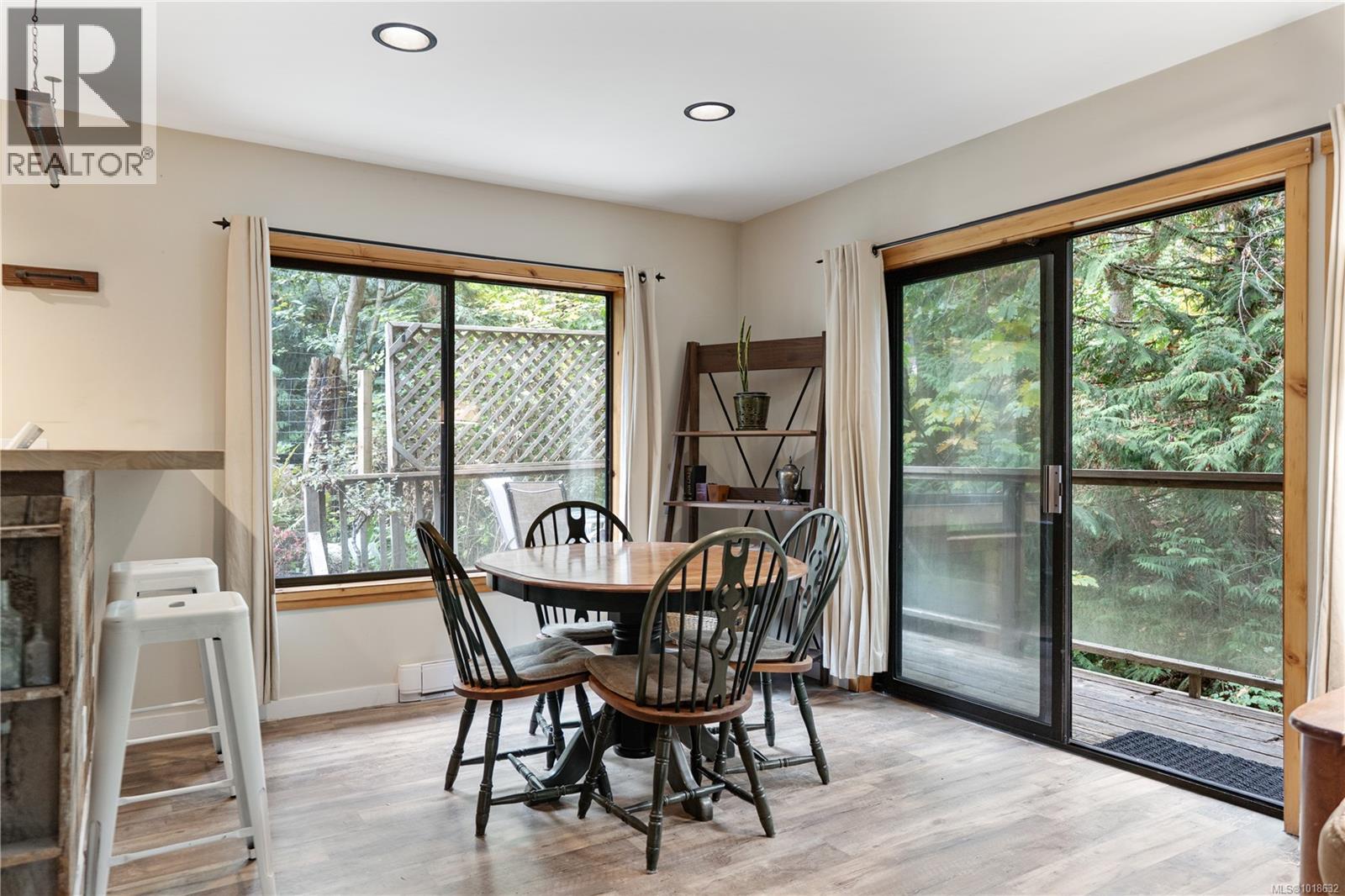 338 Walkers Hook Rd, Salt Spring, British Columbia  V8K 1N7 - Photo 7 - 1018632