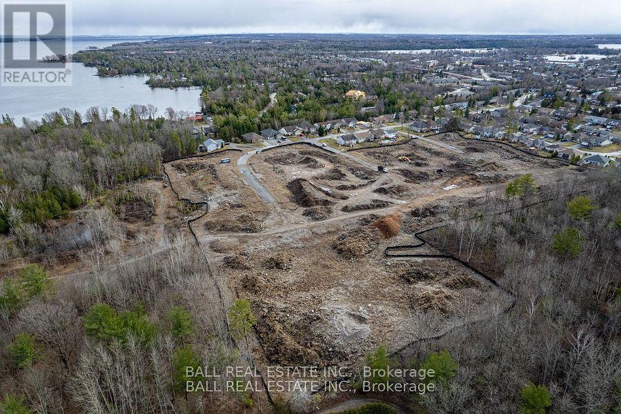 38 Hemlock Crescent, Kawartha Lakes (Bobcaygeon), Ontario  K0M 1A0 - Photo 10 - X12494818