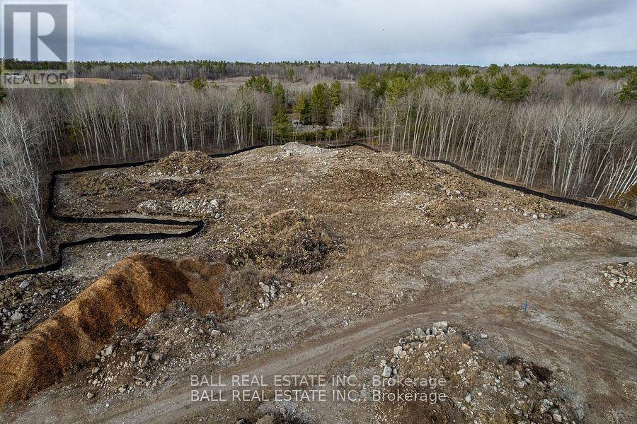 38 Hemlock Crescent, Kawartha Lakes (Bobcaygeon), Ontario  K0M 1A0 - Photo 16 - X12494818